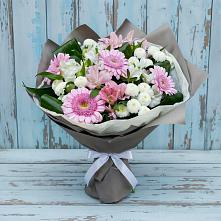 Букет цветов из:  Герберы, Альстромерии и Хризантемы в Максатихе