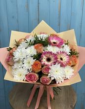 Букет цветов из:  Розы, Герберы и Хризантемы в Максатихе