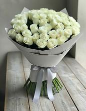 Букет 35 Белых роз в Максатихе