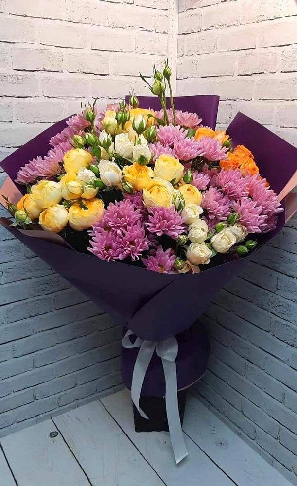 Букет цветов из: Хризантемы и Розы в Максатихе