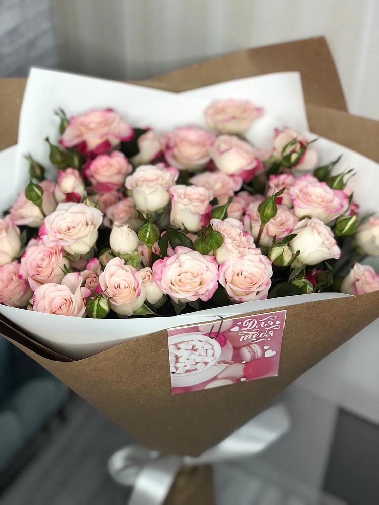 Букет цветов из: Розы в Максатихе