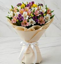 Букет цветов из:  Альстромерии в Максатихе