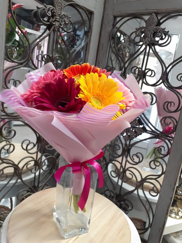 Букет цветов из: Герберы в Максатихе