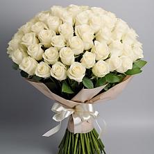 Букет 101 беля роза Белоснежка в Максатихе