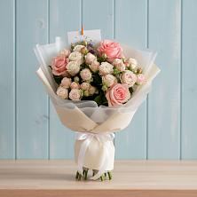 Букет цветов из:  Розы в Максатихе