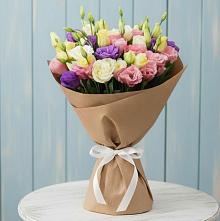 Букет цветов из:  Лизиантусы в Максатихе